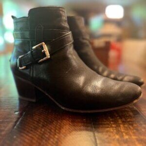 Coach Pauline Shiny Grain Leather Black Ankle Boot in Women's size 7.5